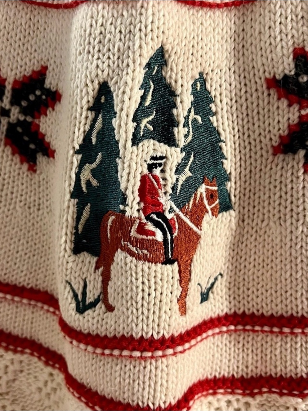 Woolrich Black and Cream Logo Knit Label Canadian Motif / embroidered / vintage - Picture 3 of 4